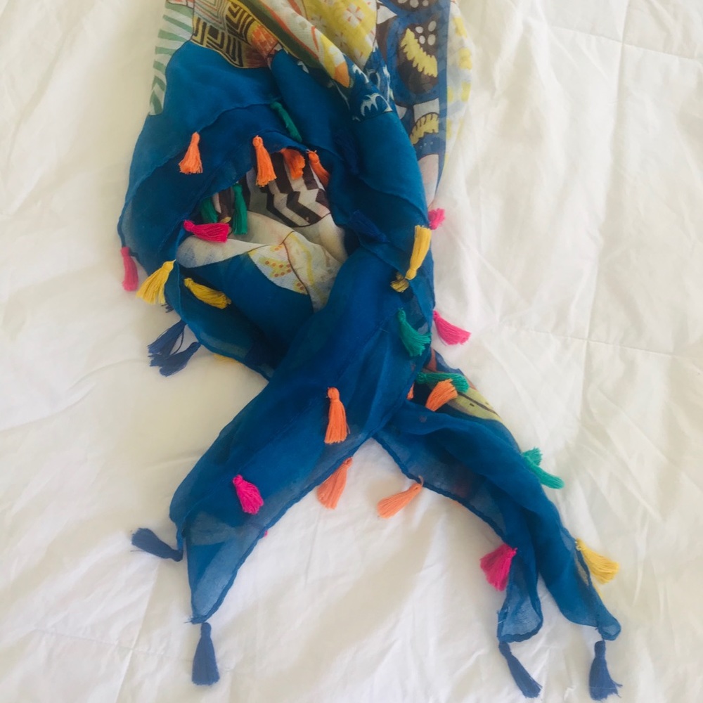 Tassel Scarf
